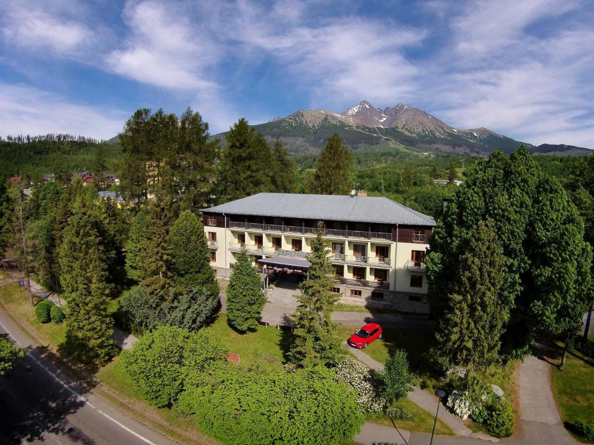 Aplend Hotel Lujza Major Татранска Ломница Экстерьер фото