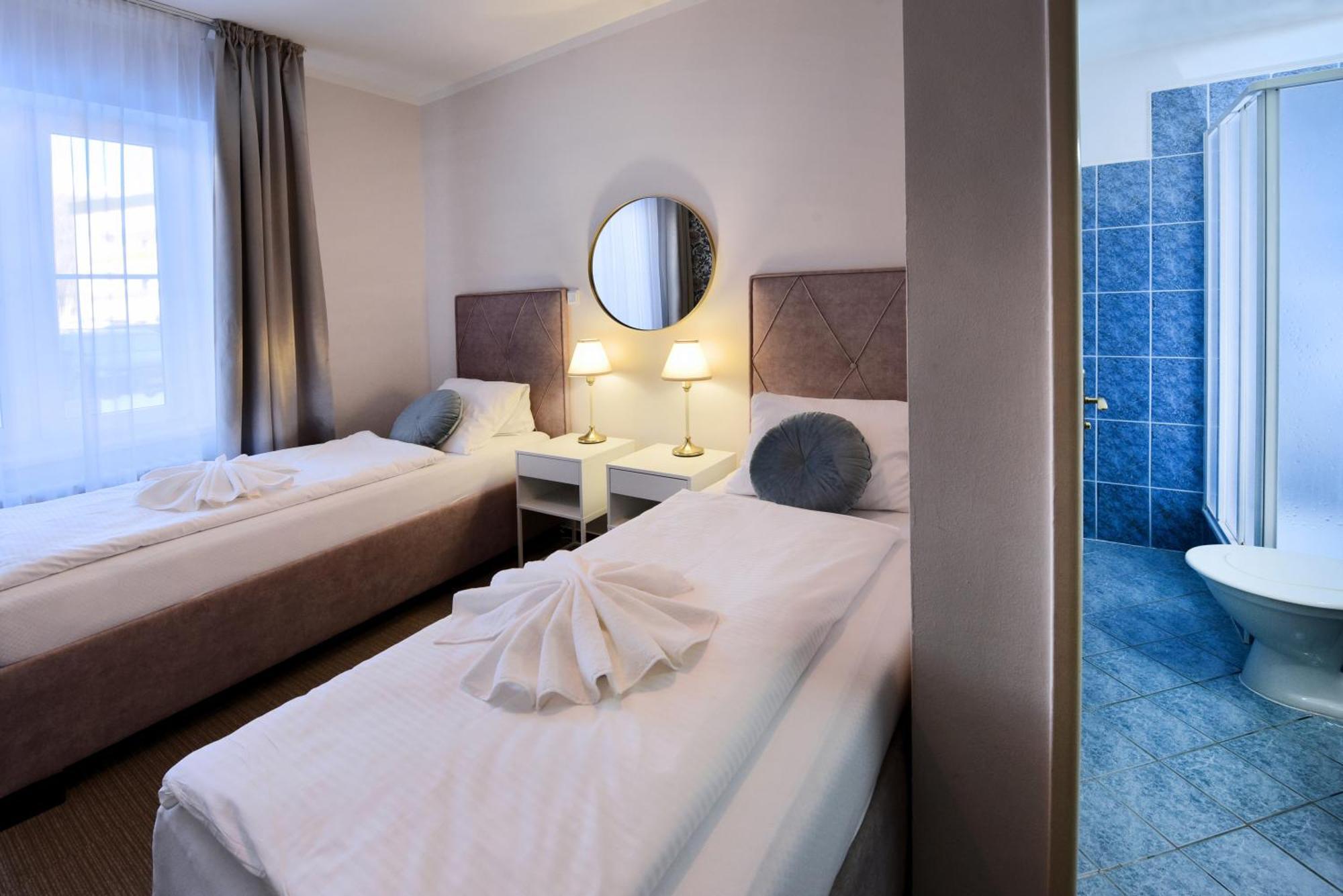 Aplend Hotel Lujza Major Татранска Ломница Экстерьер фото